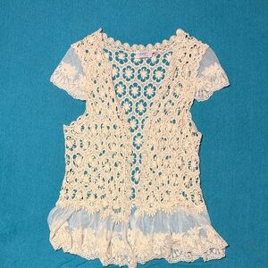 Cream Lace Crochet Short Sleeve Top/vest